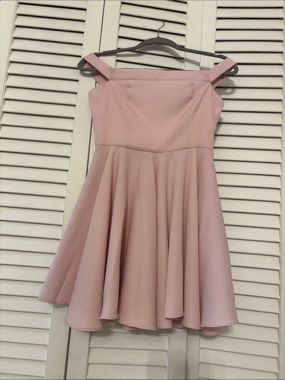 Michael Costello Soft Blush Pink Dress - Picture 1 of 3